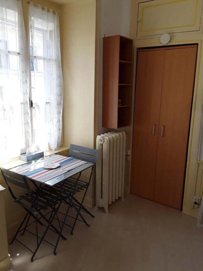 Ferienwohnung Les 3 Couronnes Granville Exterior foto